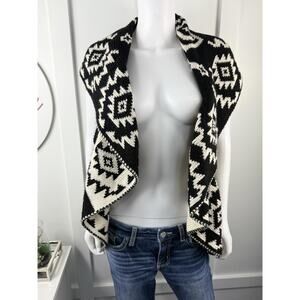 Beautiful Sweater Size M